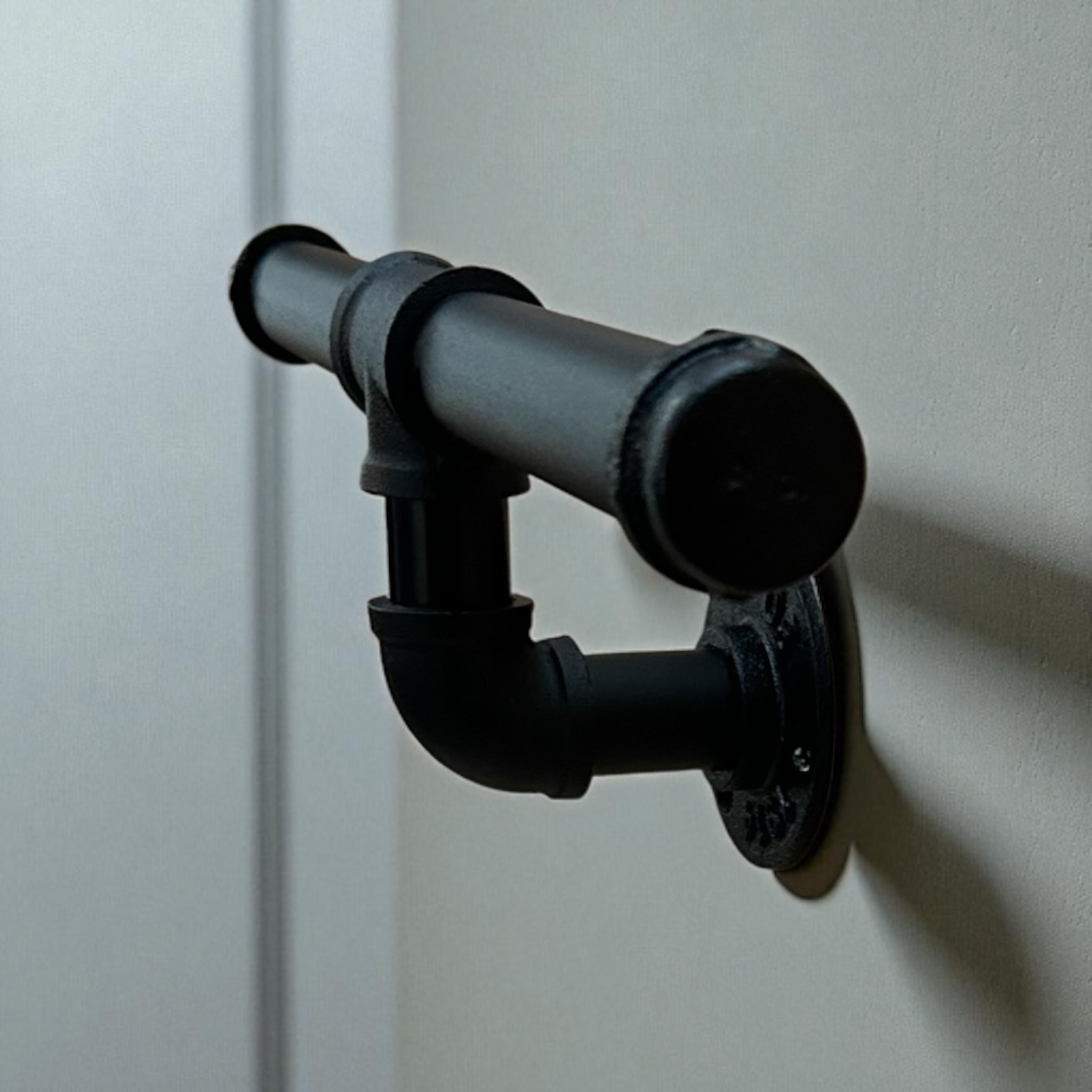 Rustic Pipe Dual Toilet Paper Holder